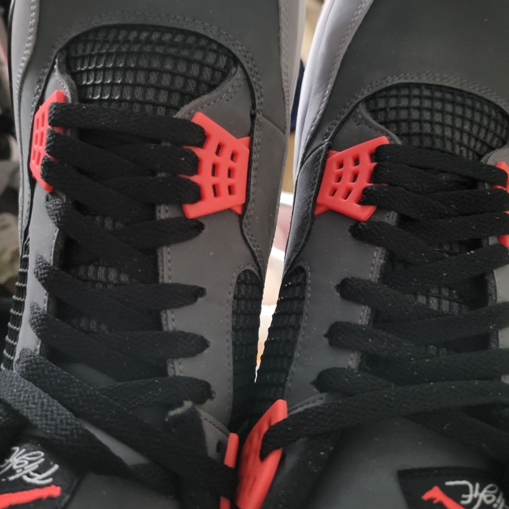 Jordan 4 Infrared